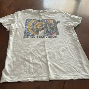 MTV T-shirt